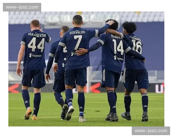 奥特回合控制问题：太阳防守篮板运气球与二次进攻